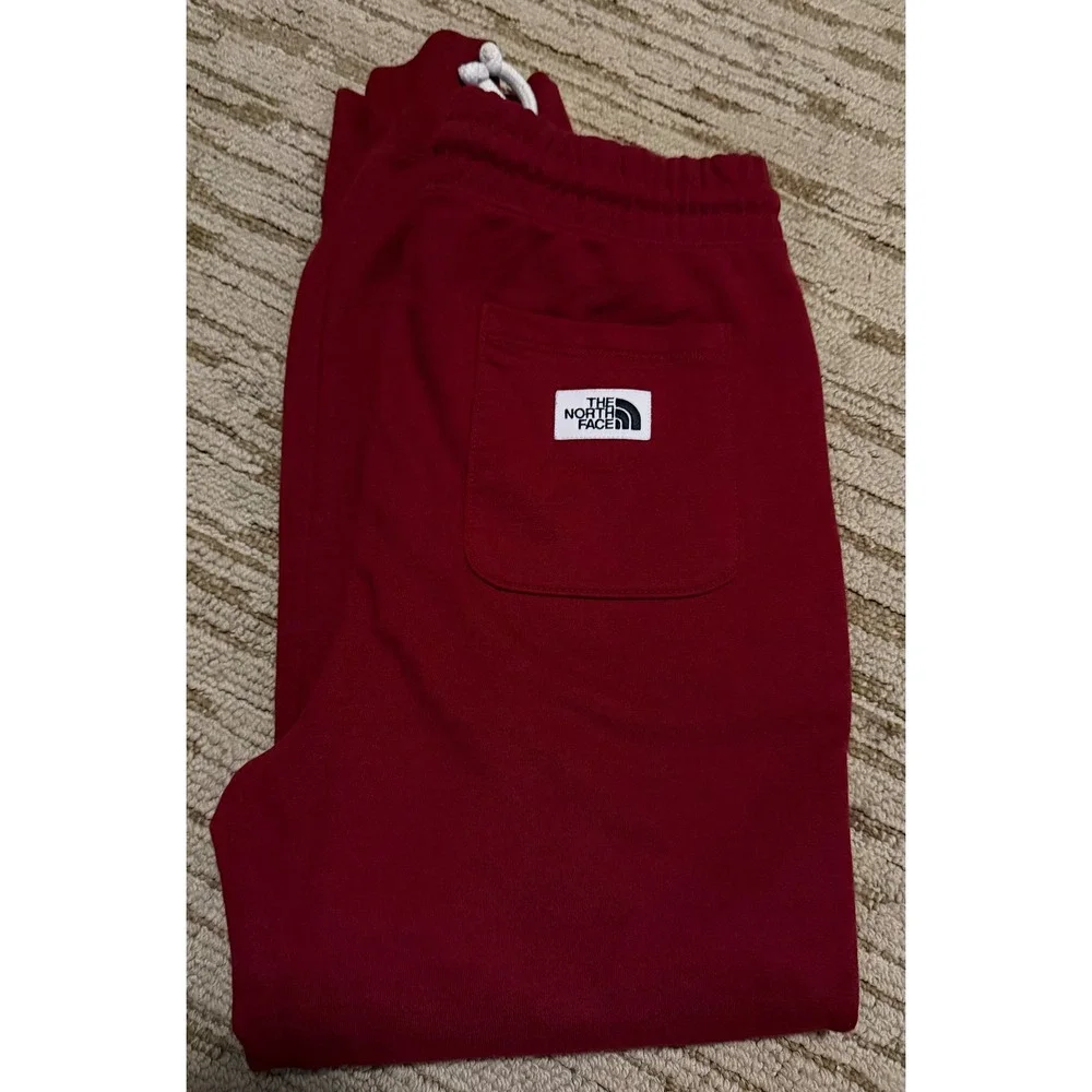 The North Face Mens Heritage Patch Joggers Burgundy Red Sweatpants Size Medium